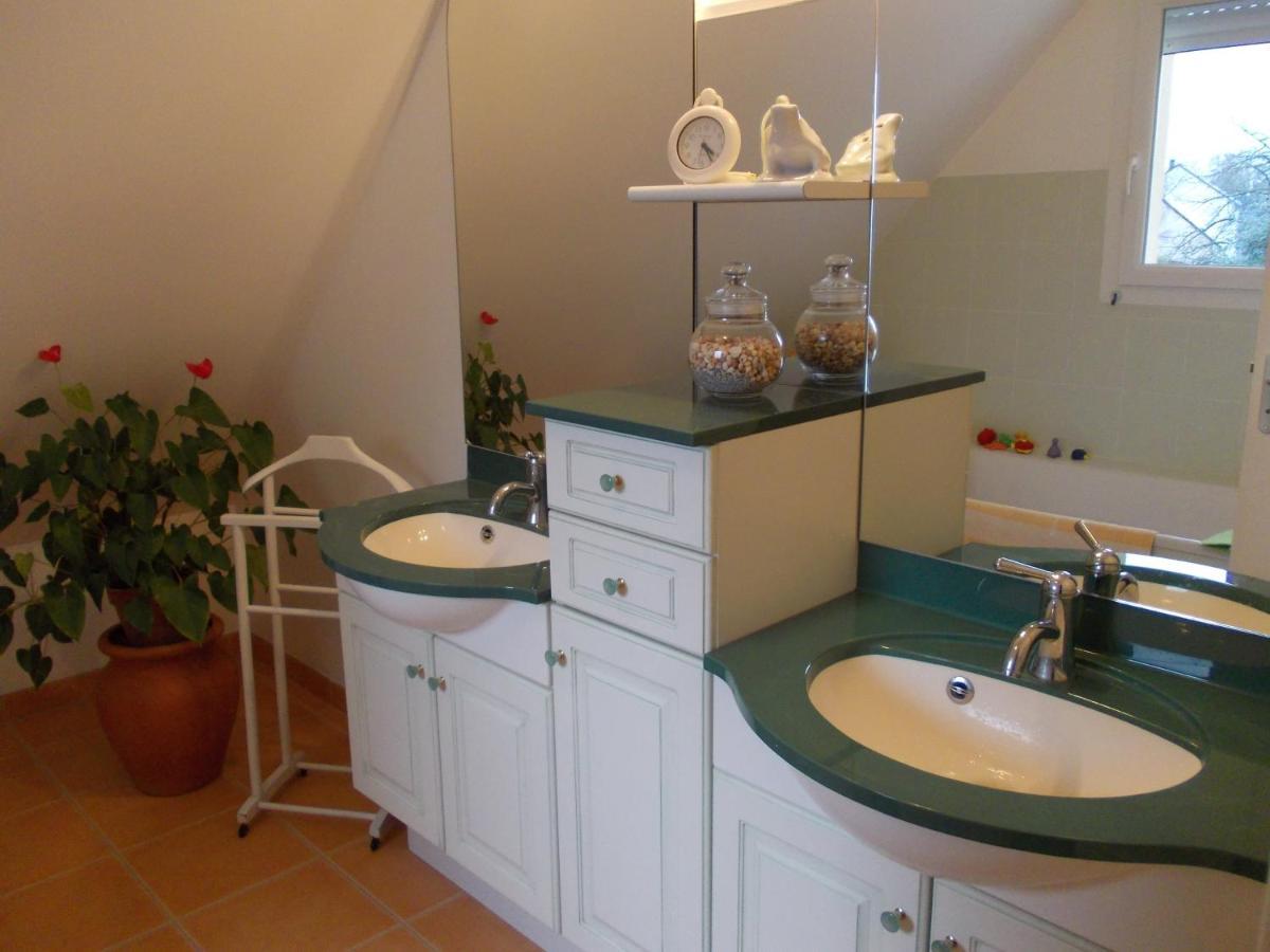 Chambre D'Hotes - La Maison De Jane Jullouville-les-Pins Eksteriør billede